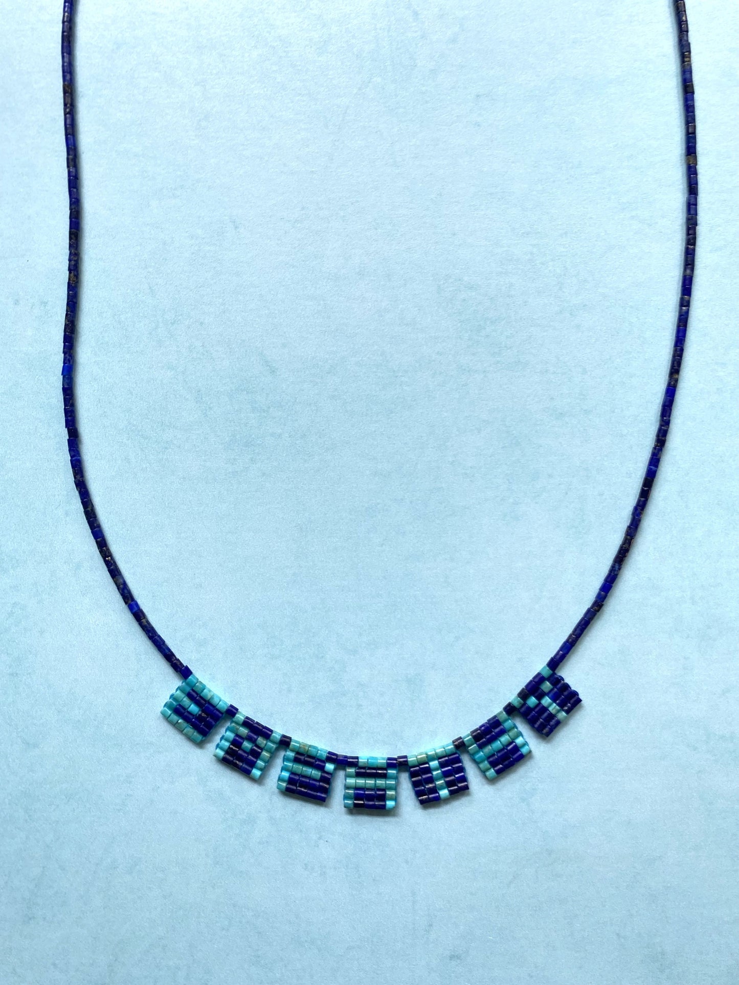 EMPATHY NECKLACE IN LAPIS LAZULI
