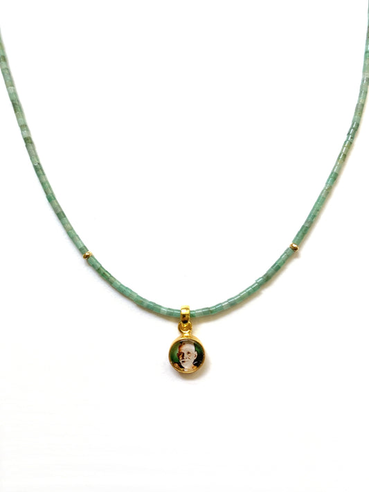 RAMANA MAHARSHI PENDANT NECKLACE IN EMERALD