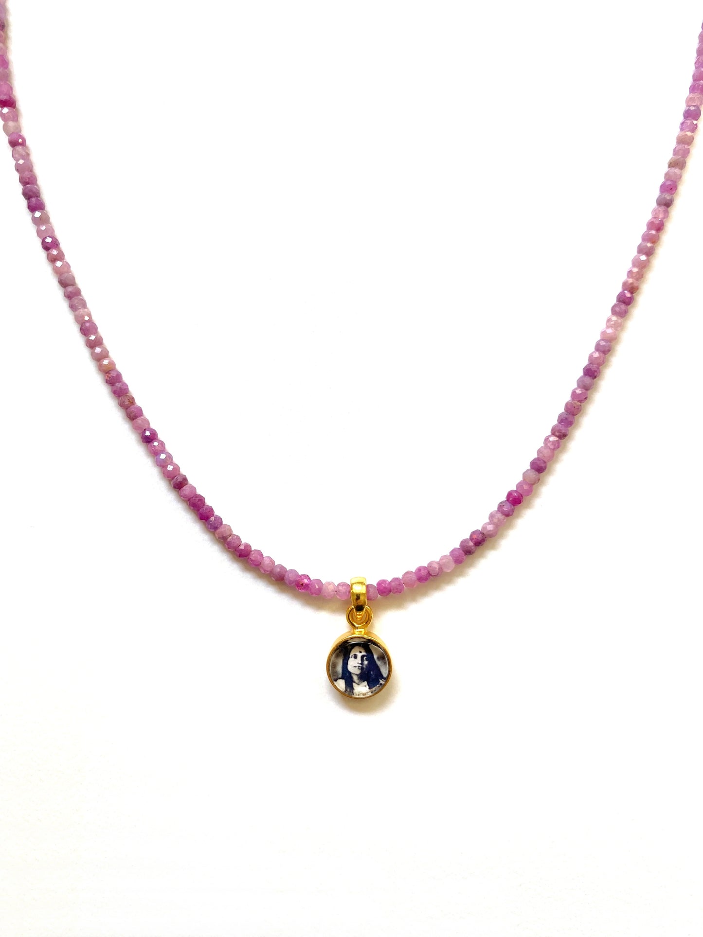 ANANDAMAYI MA PENDANT NECKLACE IN RUBY