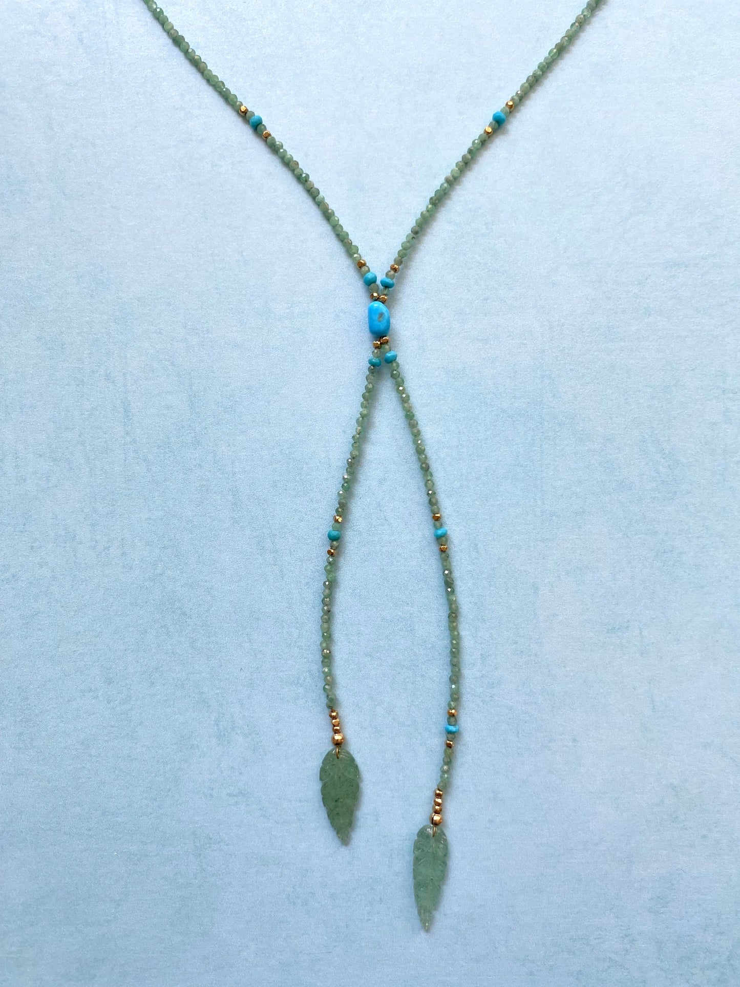 WILDERNESS WISDOM BOLO NECKLACE IN EMERALD