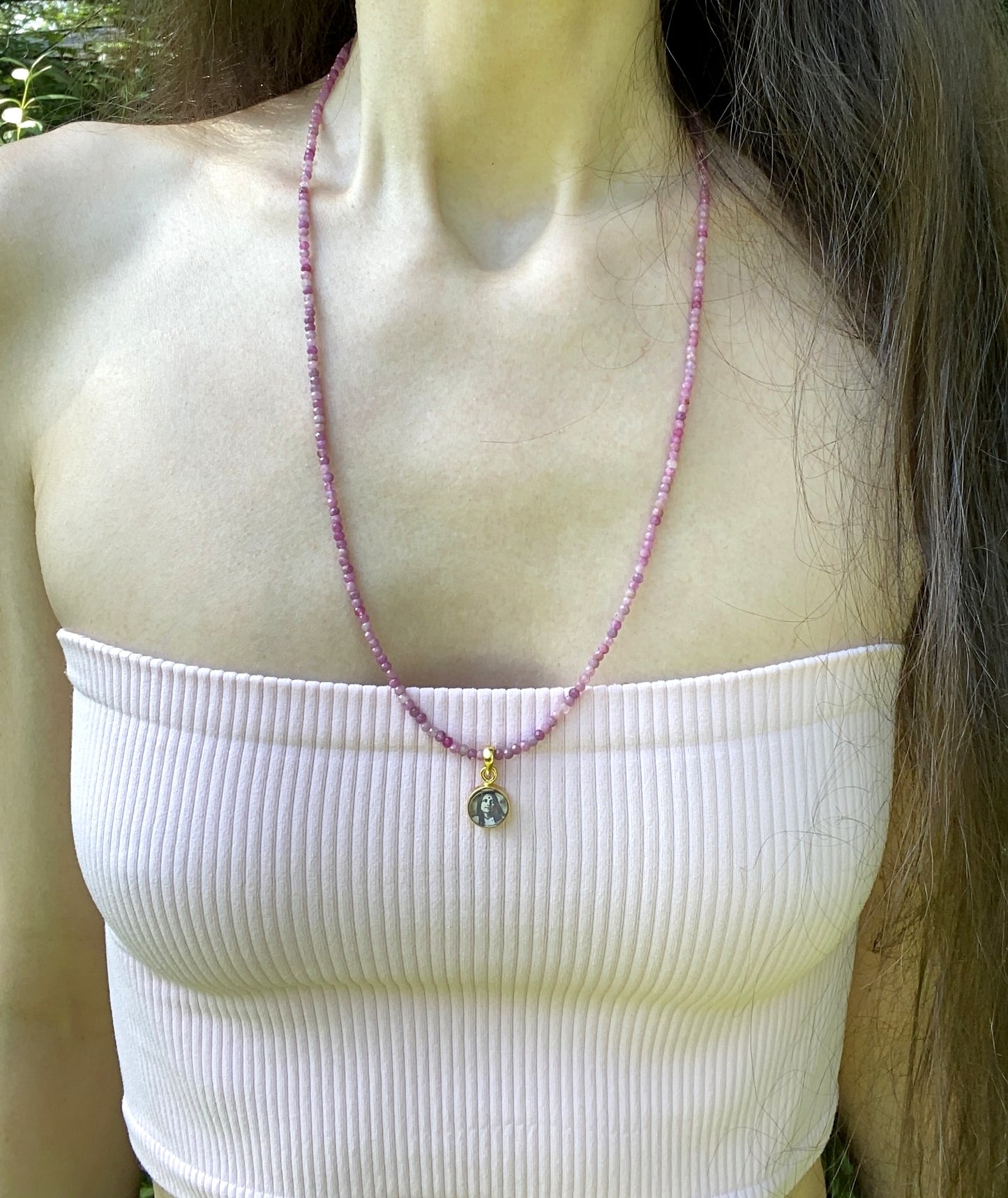 ANANDAMAYI MA PENDANT NECKLACE IN RUBY